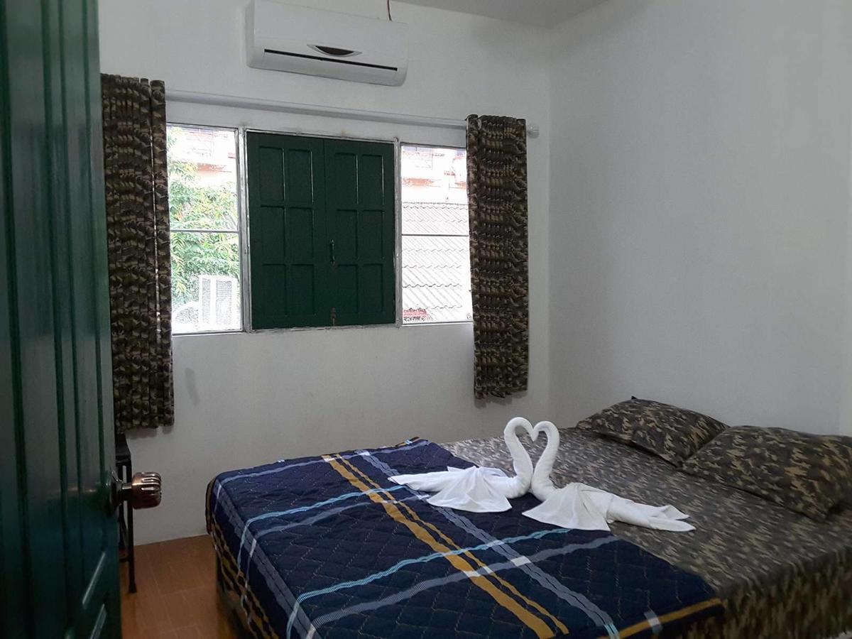 Army Barracks Guesthouse Ванг-Виенг Экстерьер фото