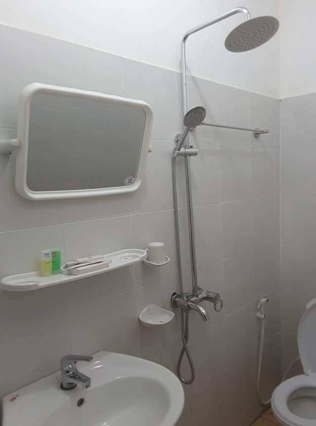 Army Barracks Guesthouse Ванг-Виенг Экстерьер фото
